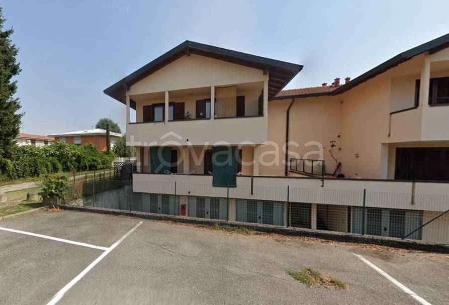Appartamento in vendita a Lonate Pozzolo via Repossi, 62