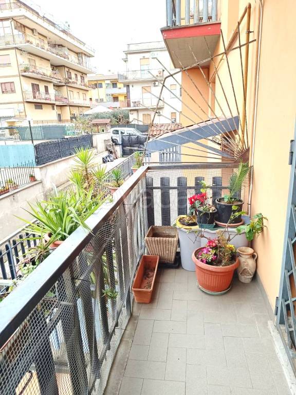 Appartamento in vendita a Roma via Montemaggiore Belsito, 31