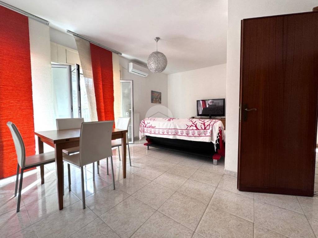 Appartamento in affitto a Sabaudia via Giuseppe Garibaldi, 45