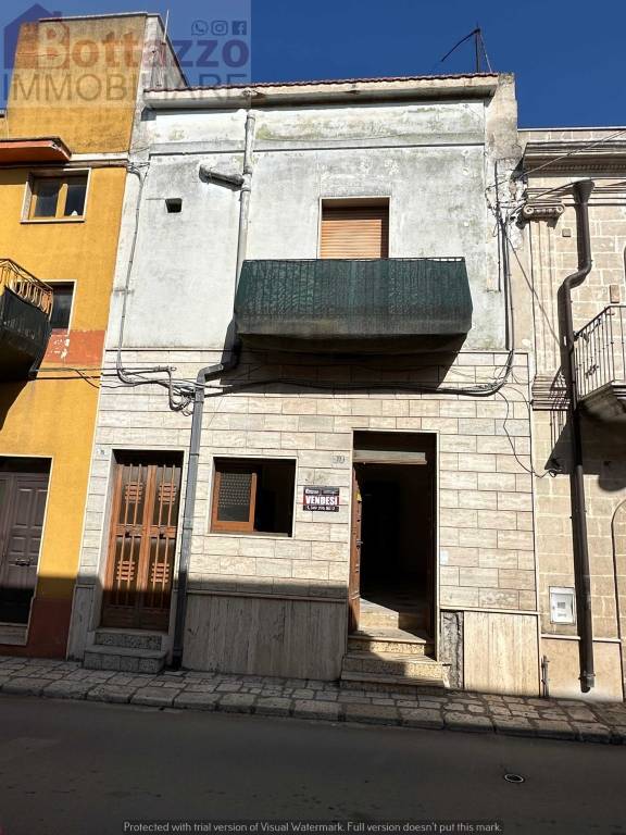 Appartamento in vendita a Lizzano via Roma, 75