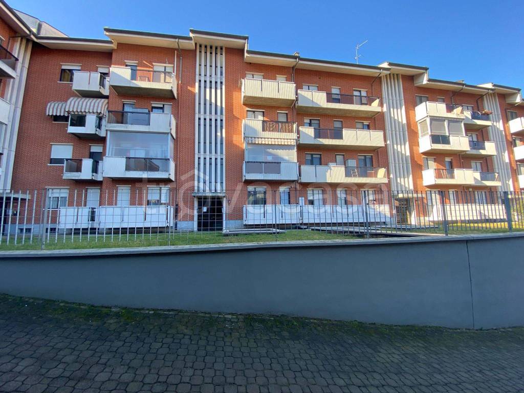 Appartamento in vendita a Orbassano via Milano