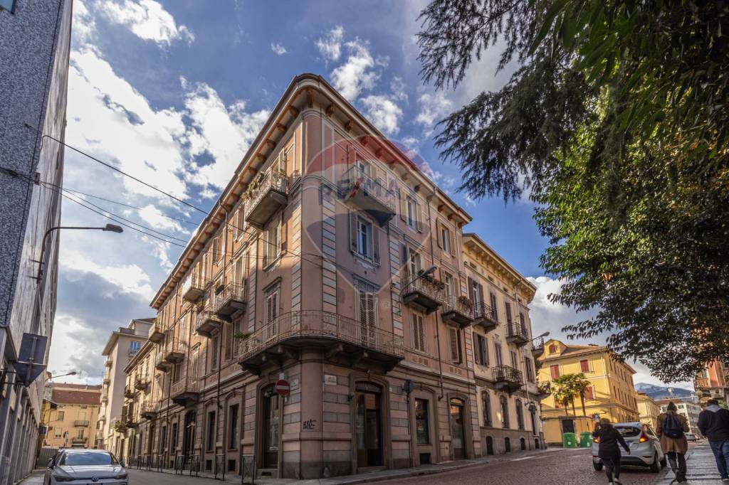 Negozio in vendita a Biella via Garibaldi, 3