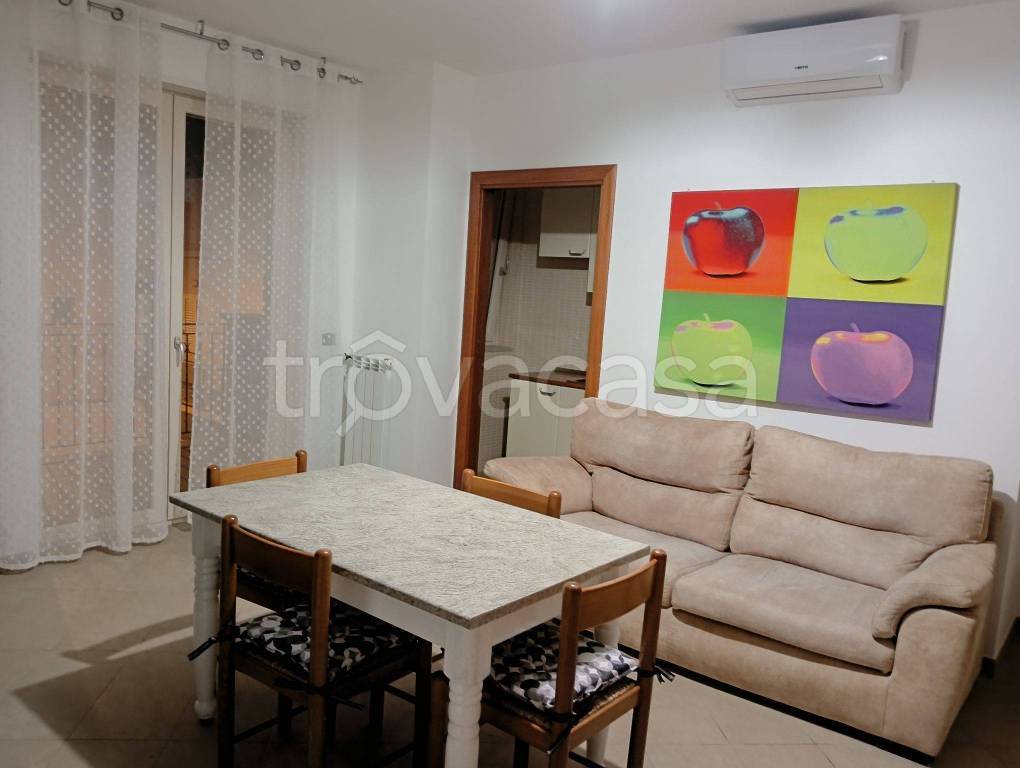 Appartamento in in affitto da privato a Bari via Angelo Postiglione, 10