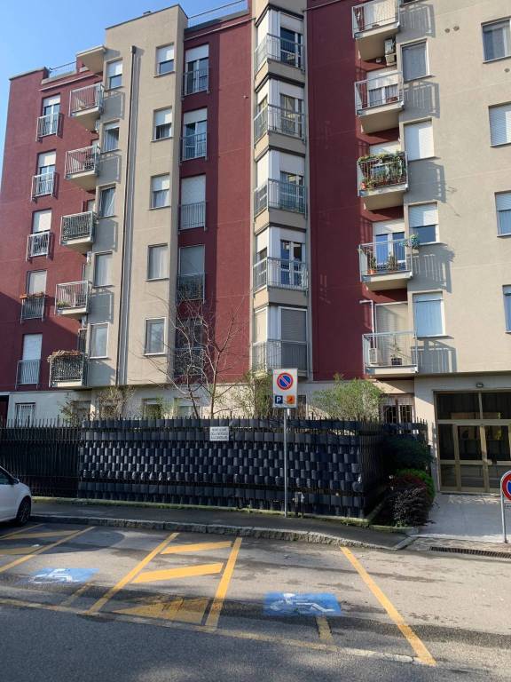 Appartamento in in vendita da privato a Gorgonzola via Giuseppe Parini, 38