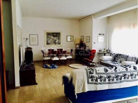 Appartamento in vendita a Bologna viale del Risorgimento