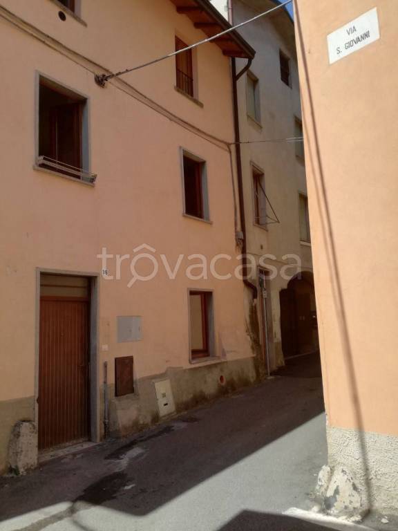 Appartamento in in vendita da privato a Cremella via Carlo Sessa, 36