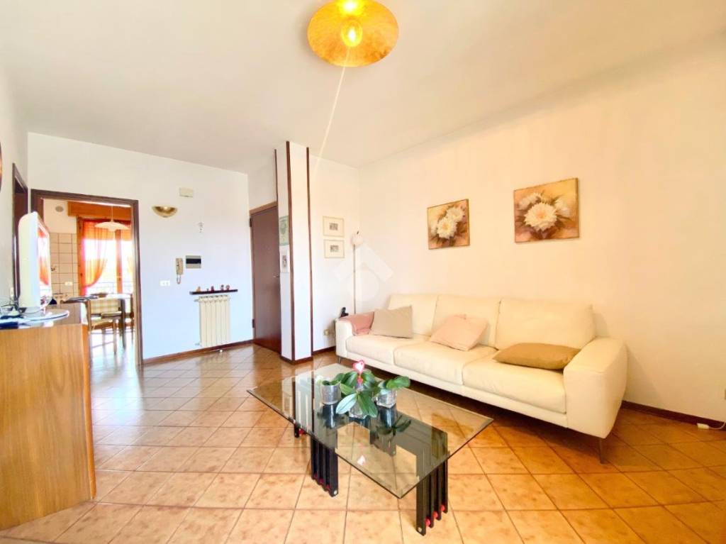 Appartamento in vendita a Santarcangelo di Romagna via sarzana, 19