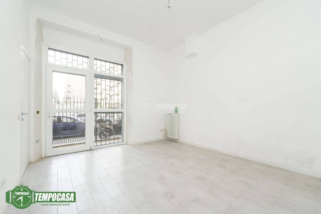 Appartamento in vendita a Milano via Asiago 60