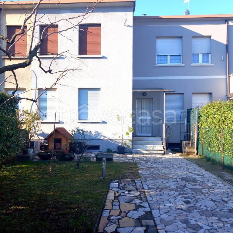 Appartamento in vendita a Brescia via Giovanni Battista Francino, 17