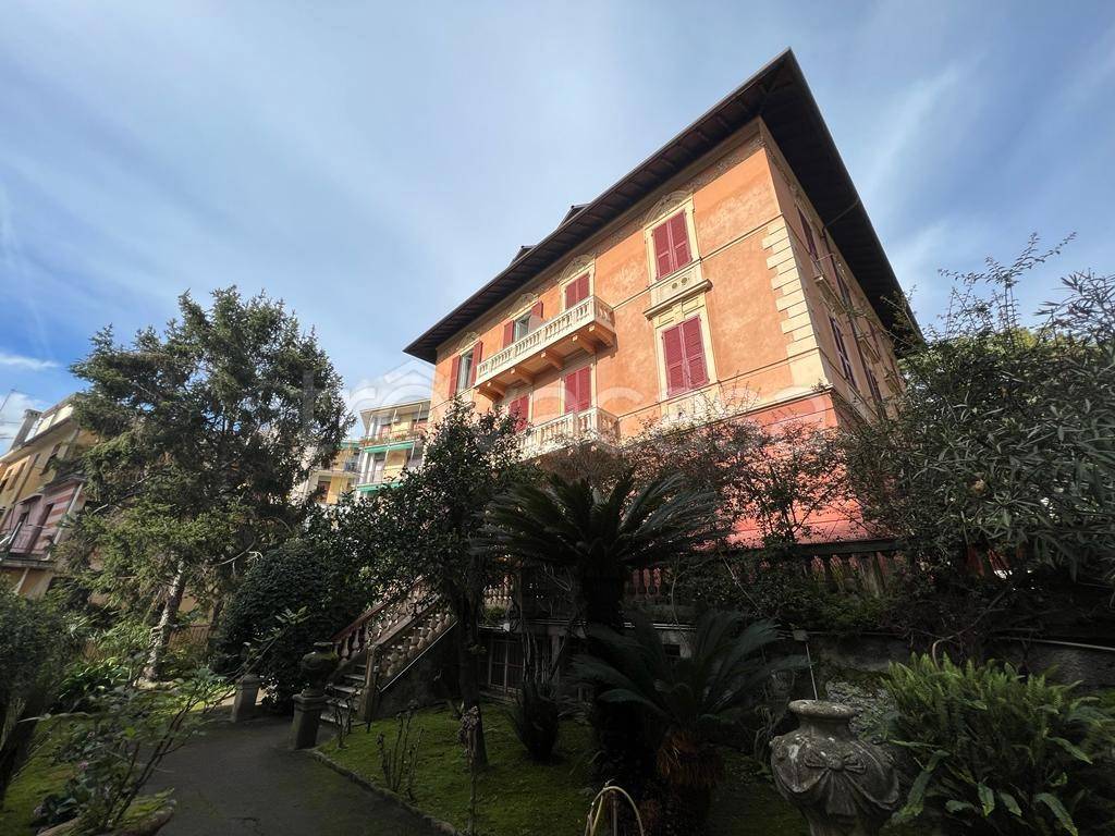 Appartamento in vendita a Santa Margherita Ligure via Roma
