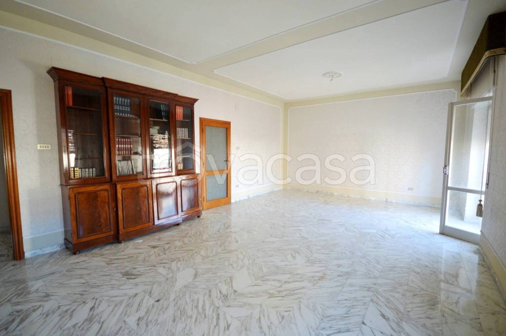 Appartamento in vendita a Sassari via Dante, 1