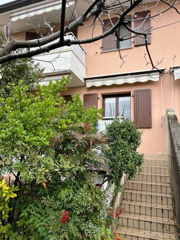 Villa a Schiera in vendita a Pagnacco