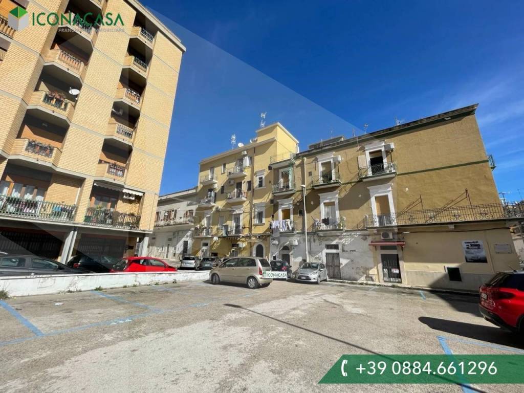 Appartamento in vendita a Manfredonia piazza Cessa, 17