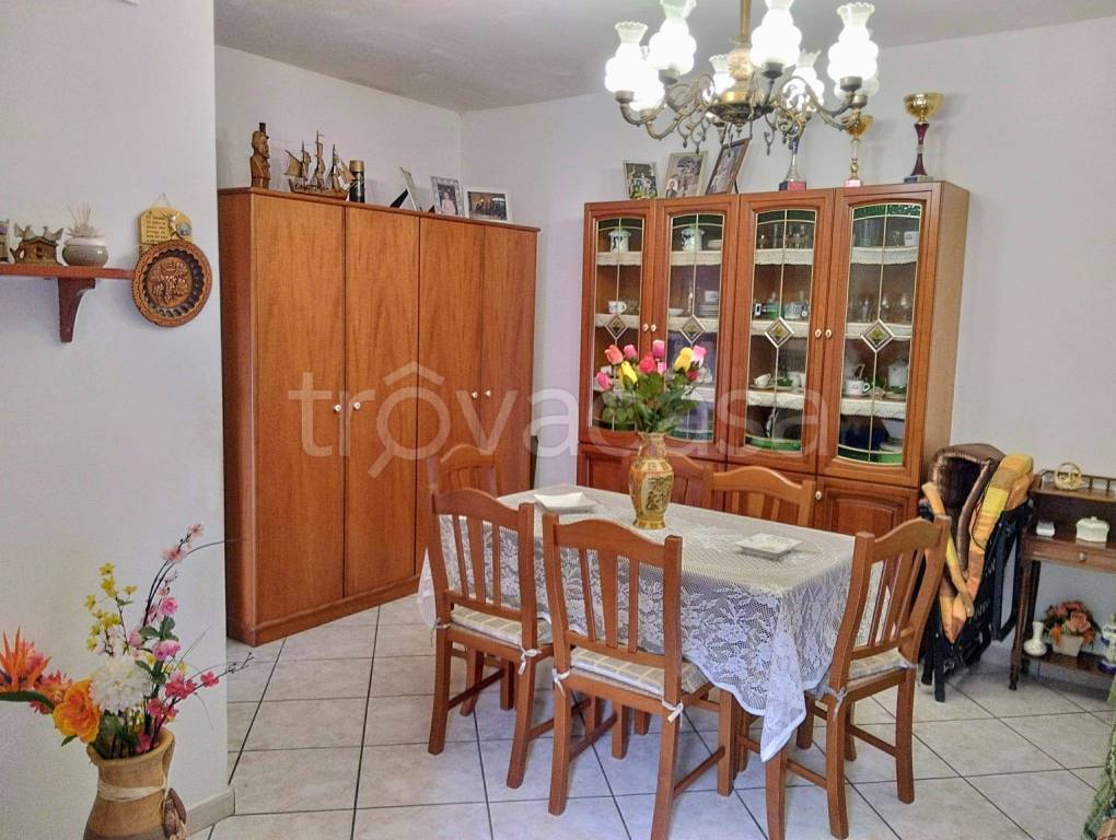 Casa Indipendente in vendita a Baronissi via Ciro Menotti, 28