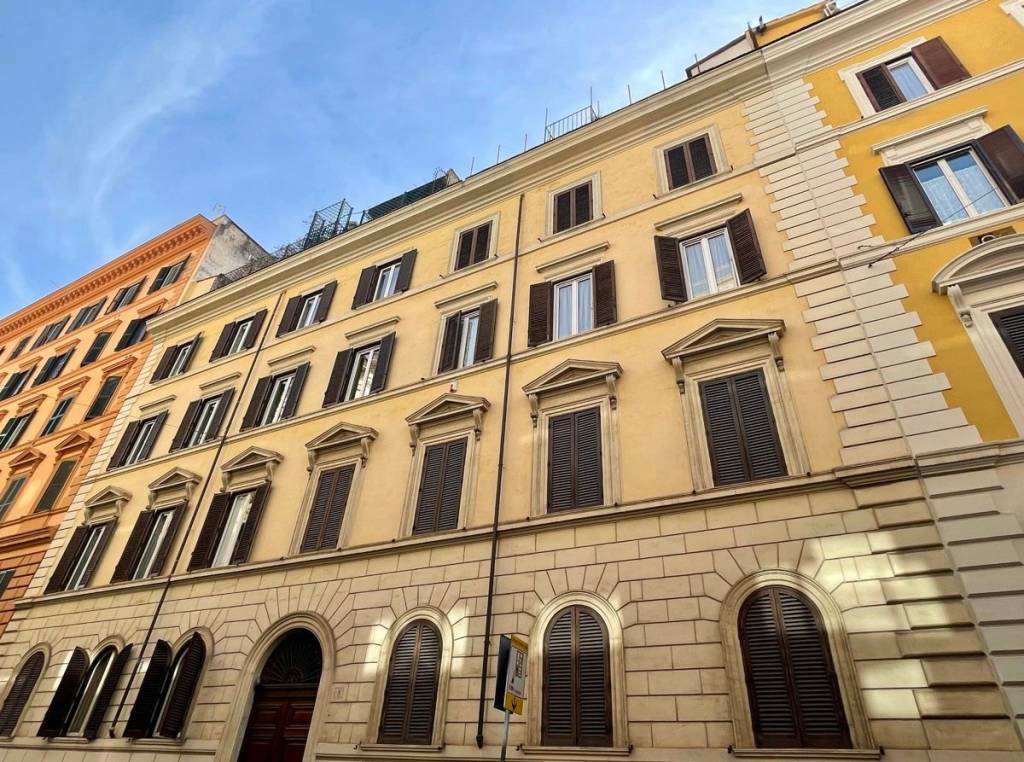 Appartamento in vendita a Roma via Belisario