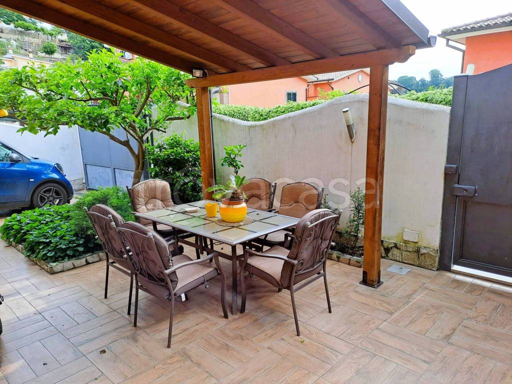 Villa a Schiera in vendita a Fiumicino via Siliqua
