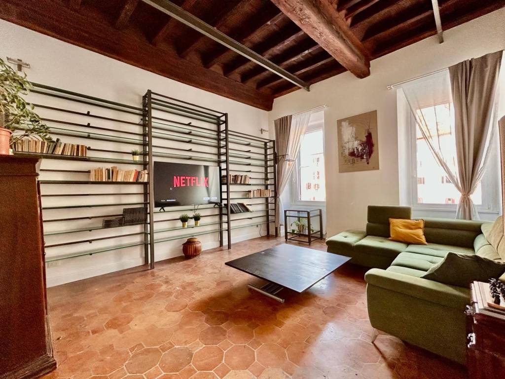 Appartamento in affitto a Roma campo De' Fiori