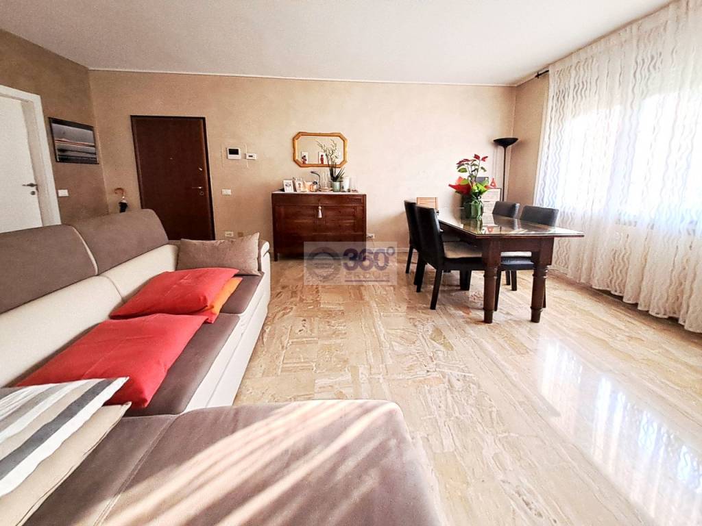 Appartamento in vendita a Brescia via San Zeno