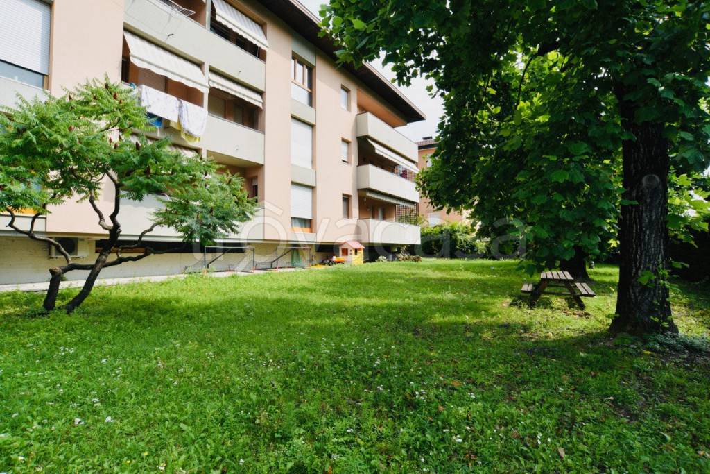 Appartamento in vendita a Trento via delle Fratte