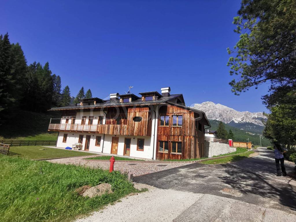 Attico in vendita a Cortina d'Ampezzo frazione Zuel di Sopra, 87