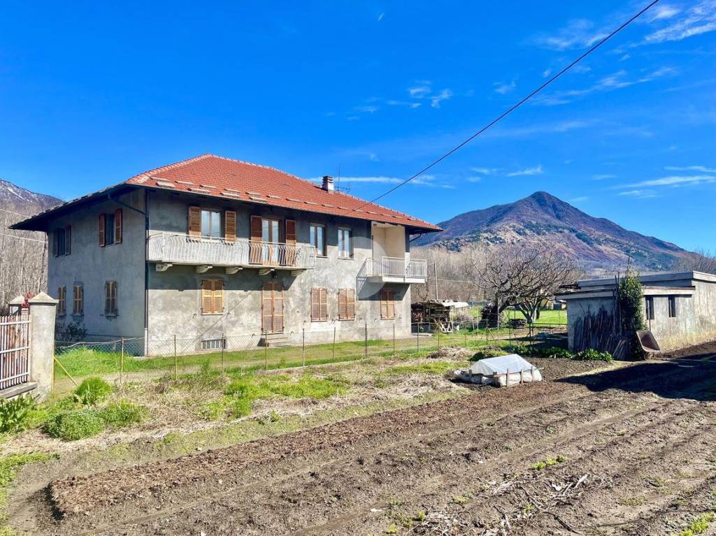 Villa Bifamiliare in vendita ad Avigliana via dei Suppo, 14