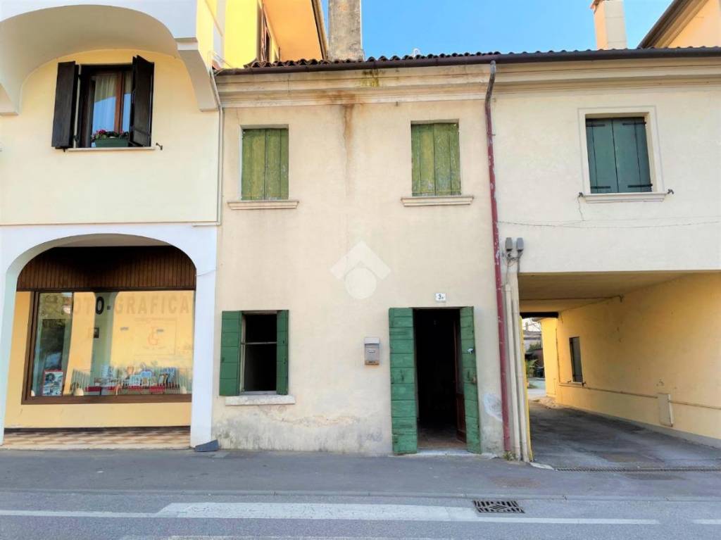 Villa a Schiera in vendita a Villorba piazza Cadorna, 1