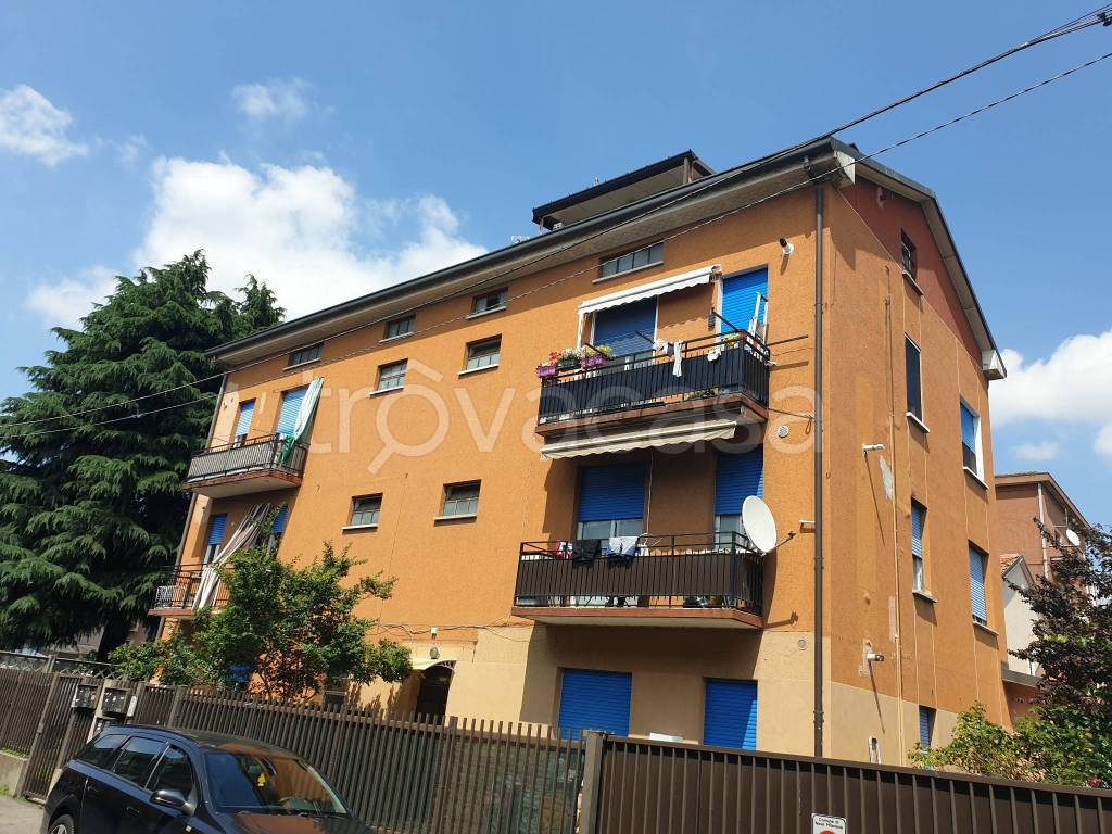 Appartamento in vendita a Nova Milanese via g. Villa, 5