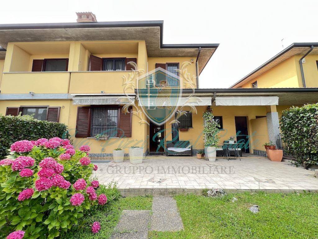 Villa a Schiera in vendita a Sant'Angelo Lodigiano via dei tulipani