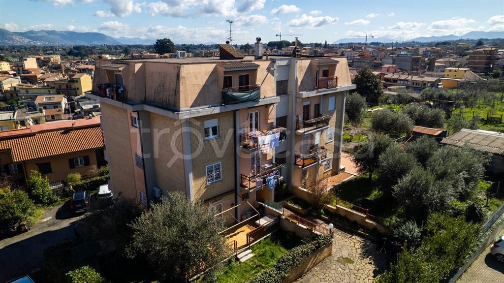 Appartamento in vendita a San Cesareo via Antonio Gramsci