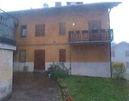 Appartamento in vendita a Castione della Presolana via Locatelli