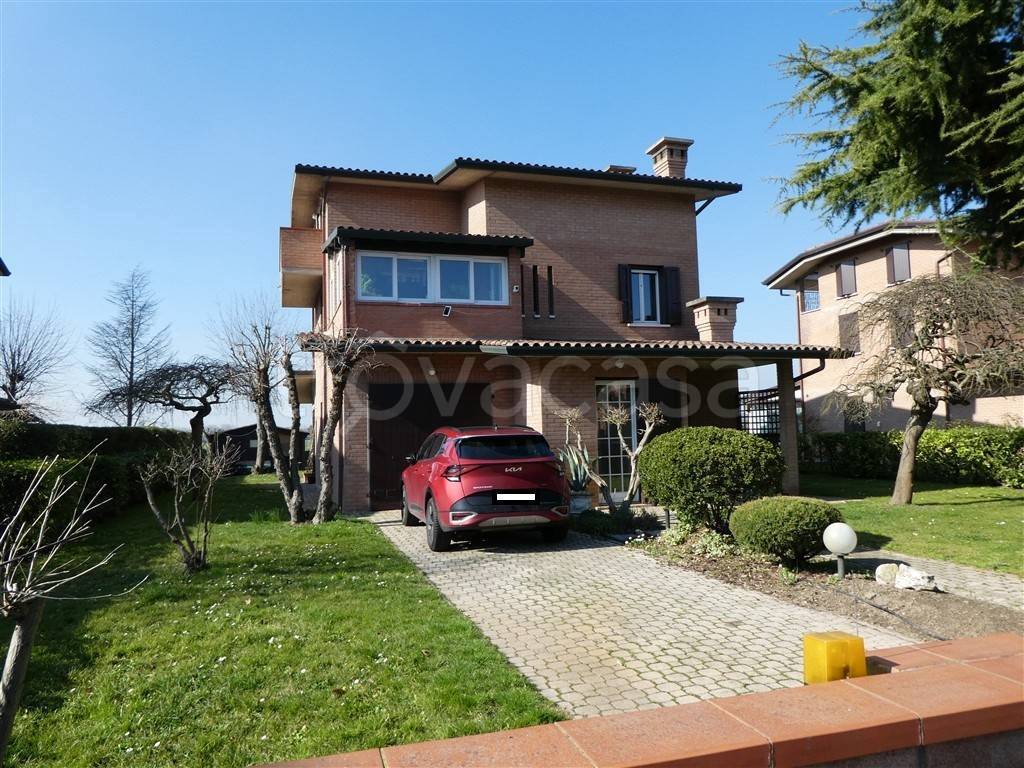 Villa Bifamiliare in vendita a Ferrara via della Marasca, 5