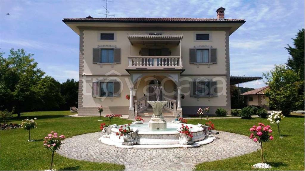 Villa in vendita a Cavaglietto via novara
