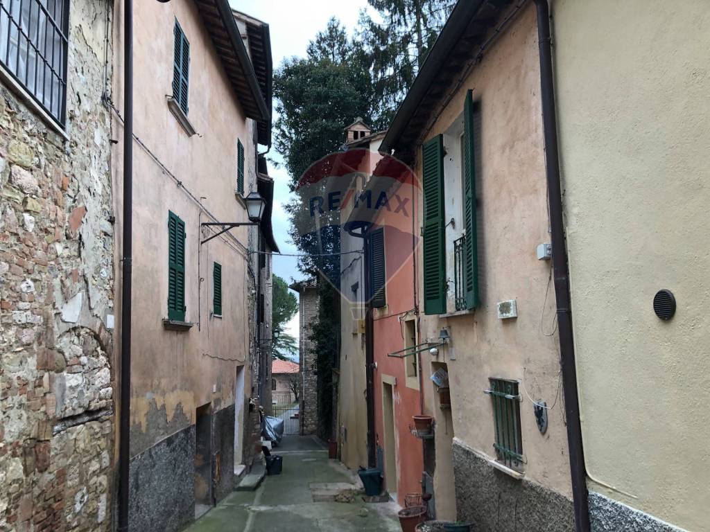 Appartamento in affitto a Perugia via Grata, 12
