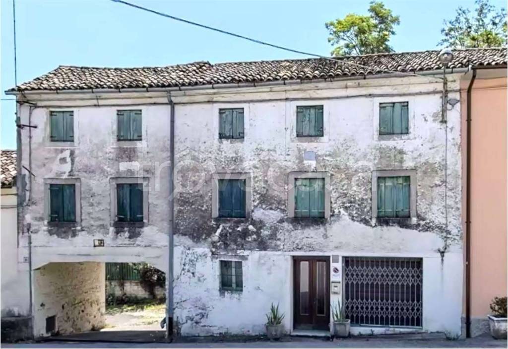 Appartamento in vendita a Vittorio Veneto via Manzana