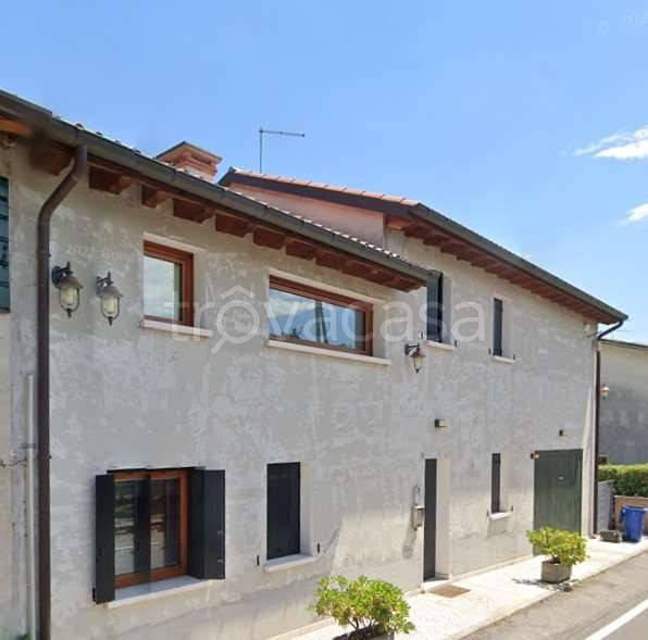 Casa Indipendente in vendita a Montebelluna via Contea