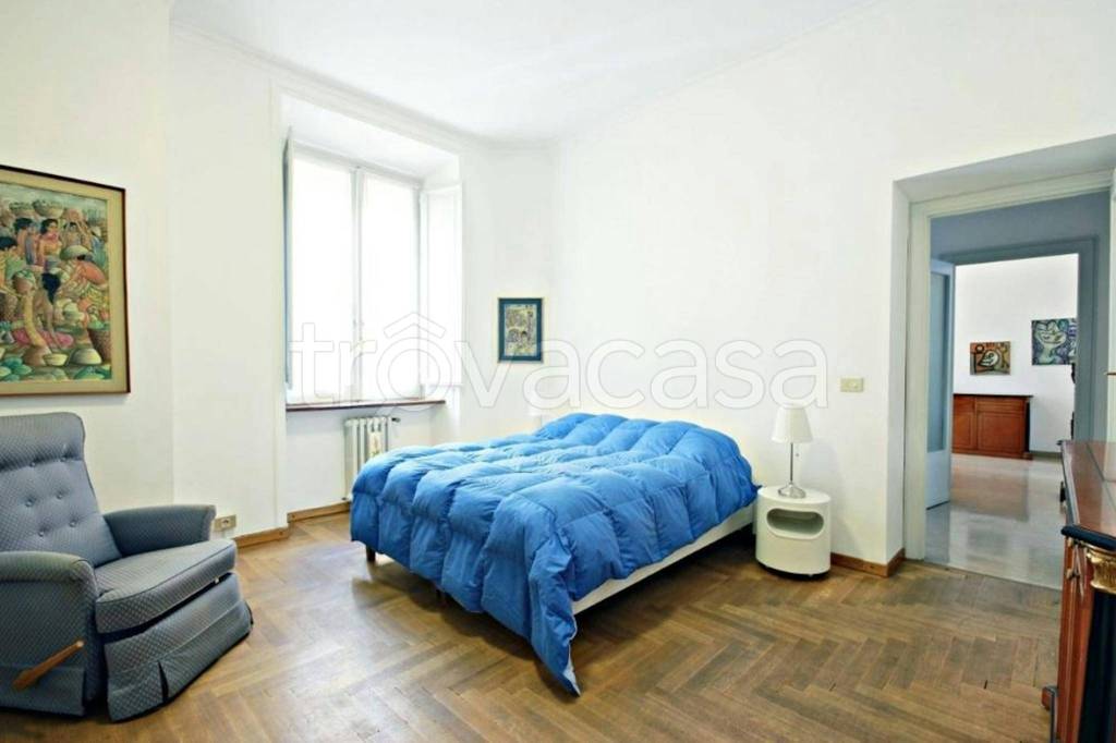 Appartamento in affitto a Roma corso Vittorio Emanuele II