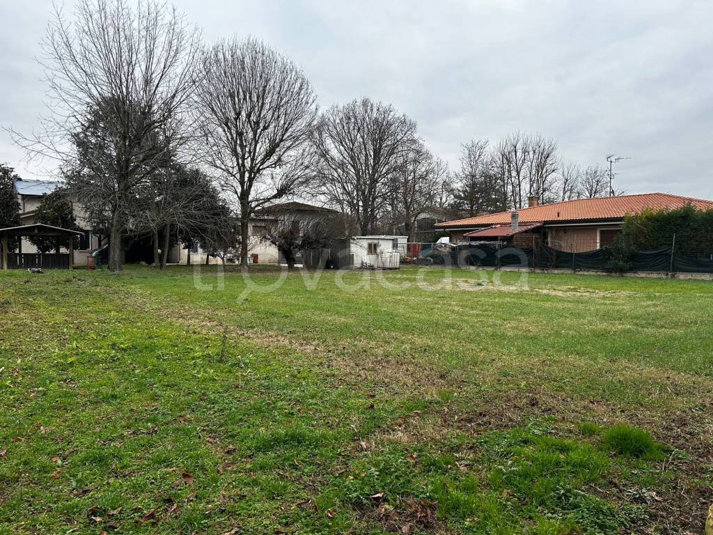 Terreno Residenziale in vendita a Cento via Zigalotto, snc