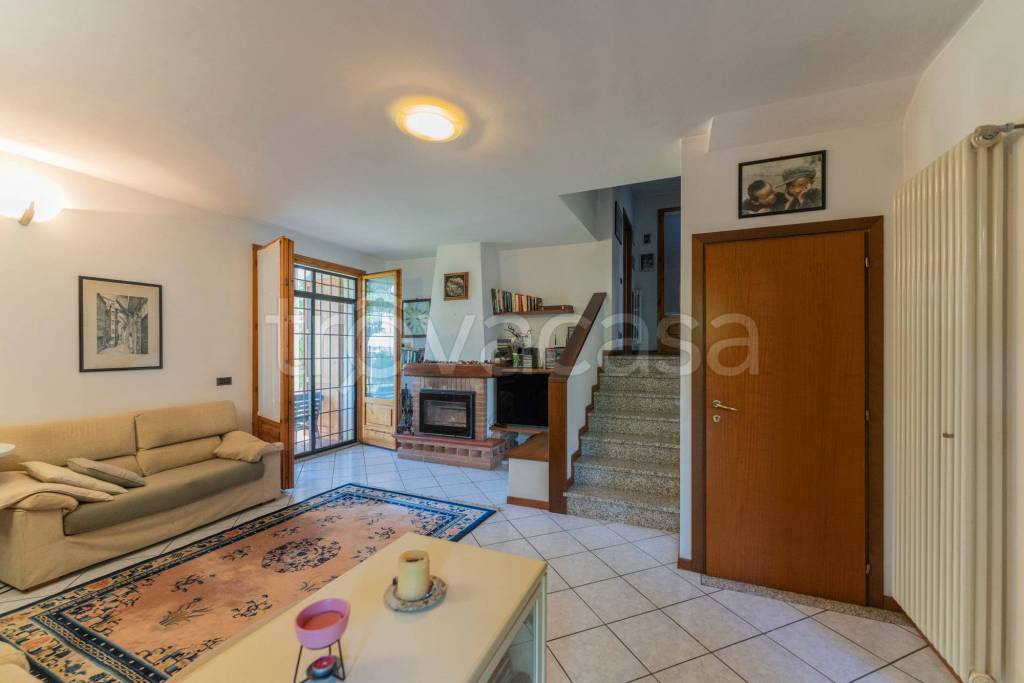 Villa in vendita a Molinella via Barabana, 31