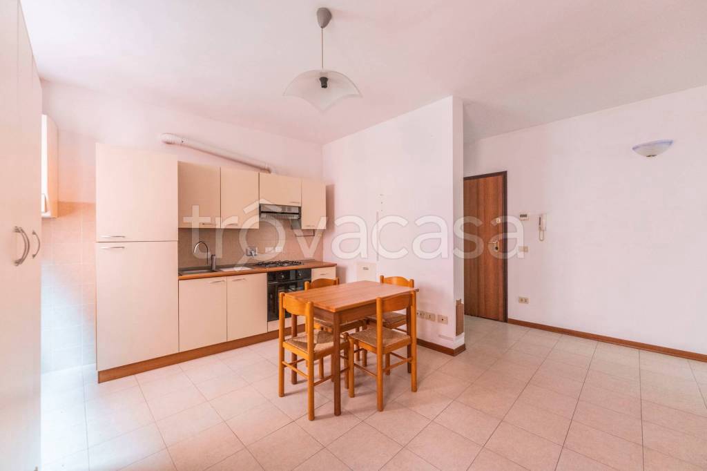 Appartamento in vendita a San Pietro in Casale via XX Settembre, 42