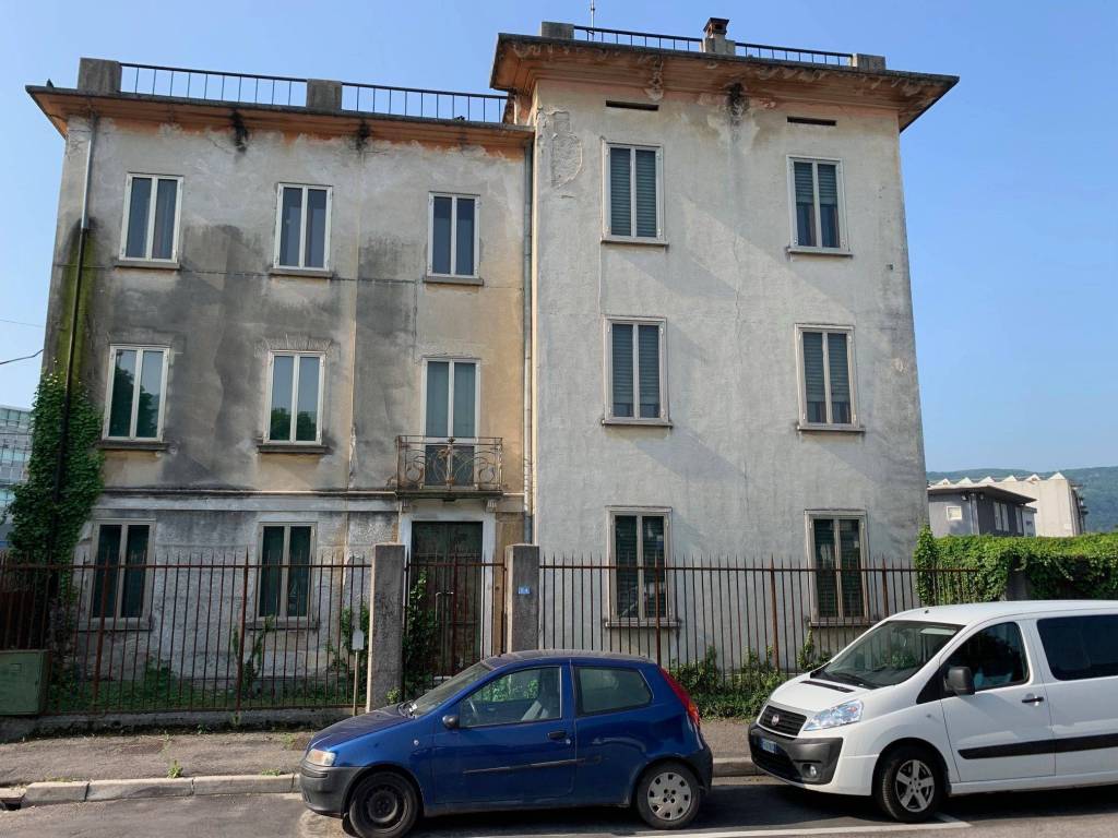 Villa in in affitto da privato a Schio via Daniele Manin, 24