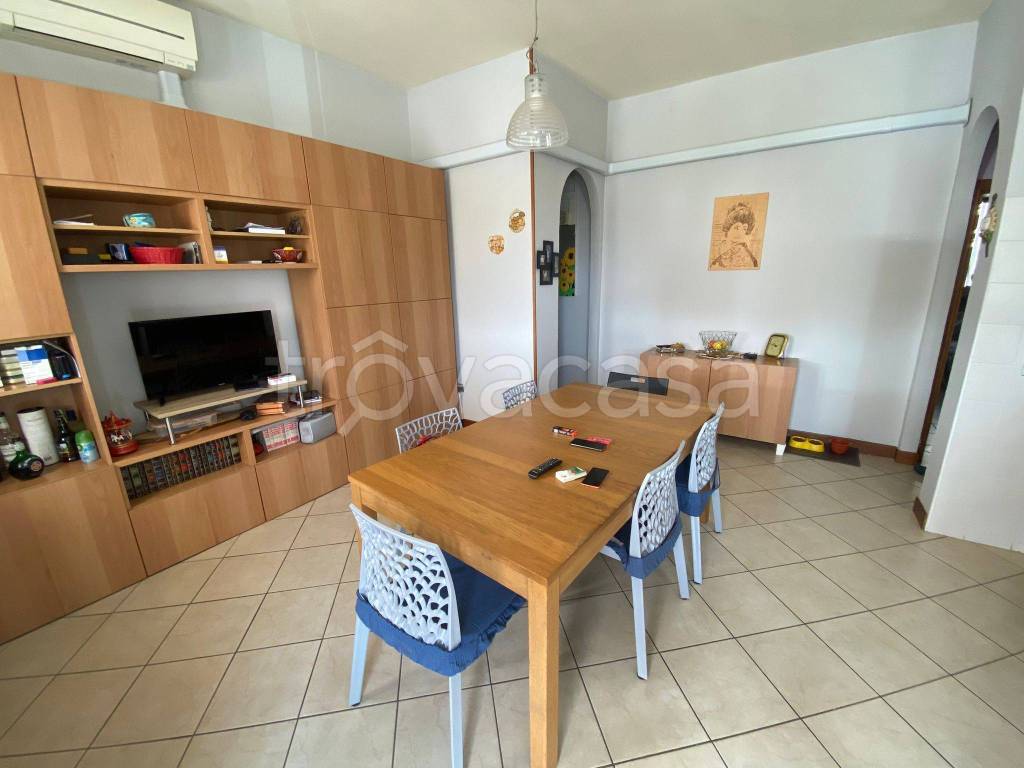 Appartamento in in vendita da privato a Brescia quartiere Mario Bettinzoli, 27