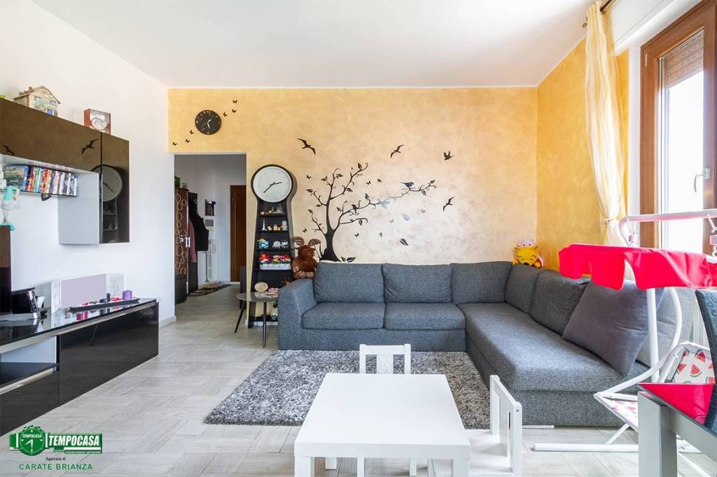 Appartamento in vendita a Besana in Brianza via Vignareto, 13