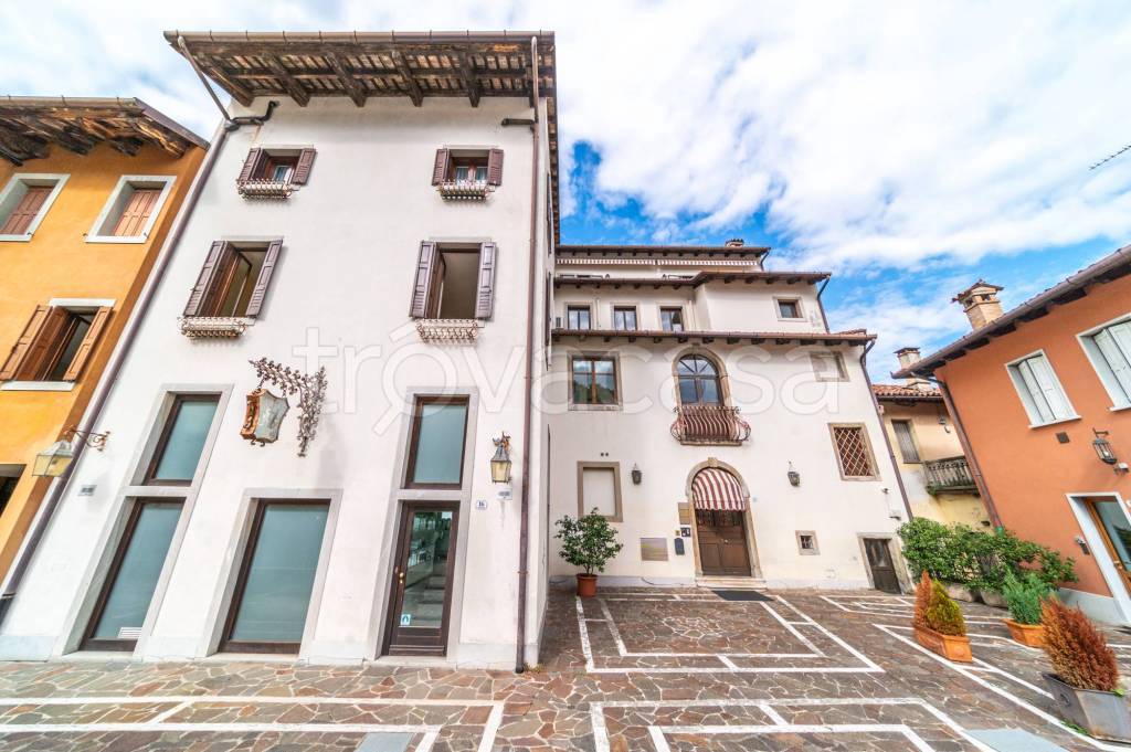 Appartamento in vendita a Udine via Portanuova, 9