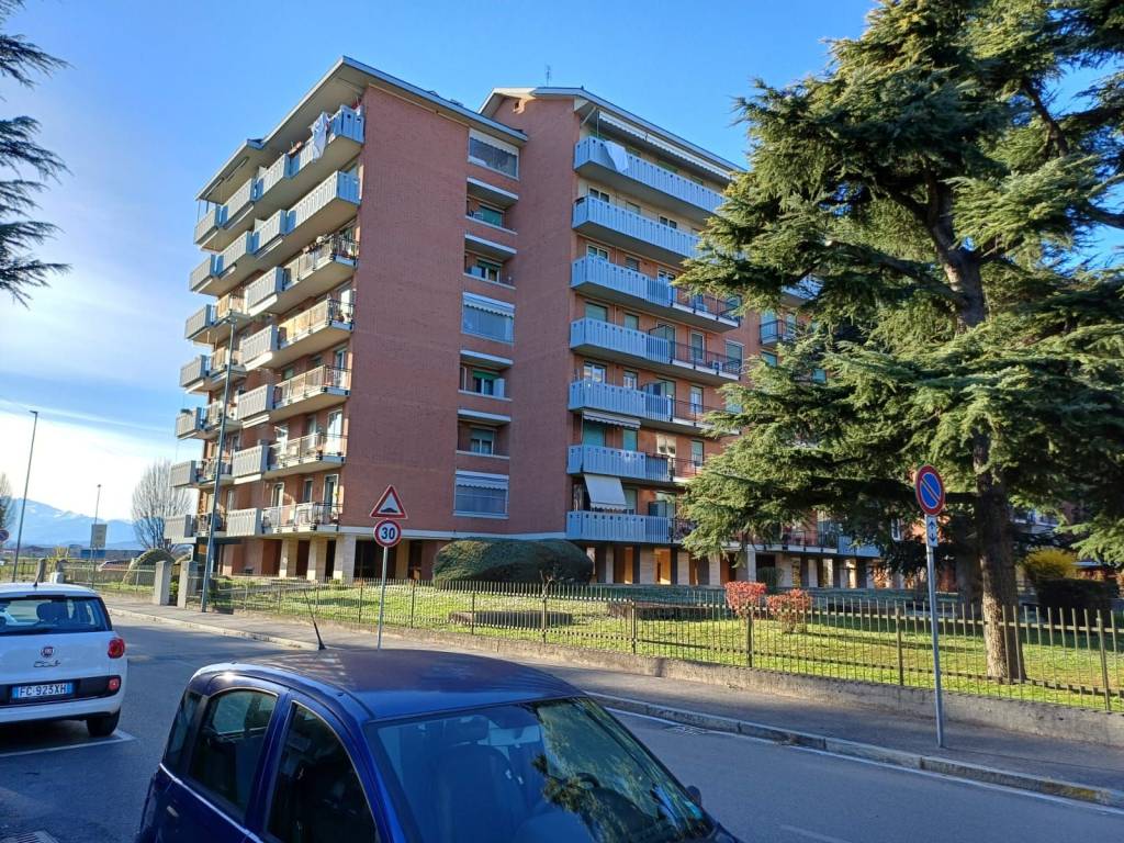 Appartamento in vendita a Grugliasco via Severino Doppi, 3