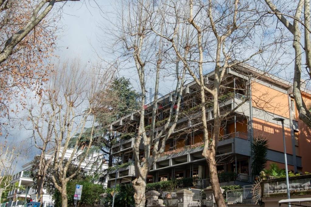 Appartamento in vendita a Genova via Giordano Bruno