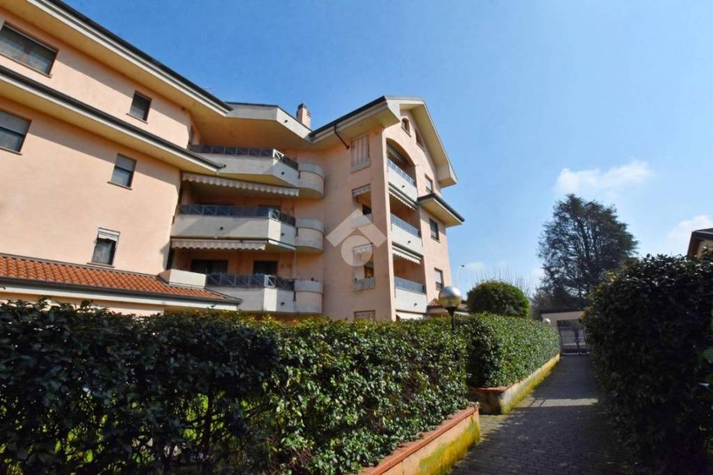 Appartamento in vendita a Melzo viale Riccardo Gavazzi, 1