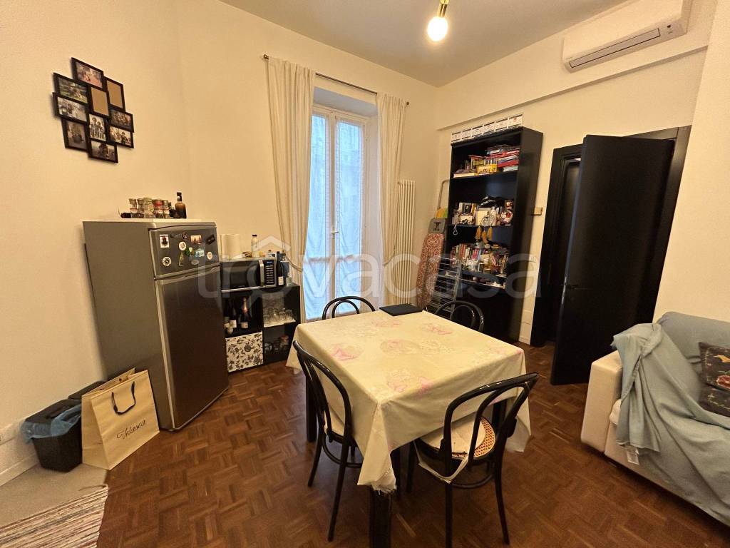 Appartamento in affitto a Milano via Galvano Fiamma, 28
