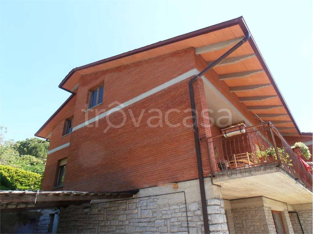 Villa in vendita a Perugia via della Treggia, 1