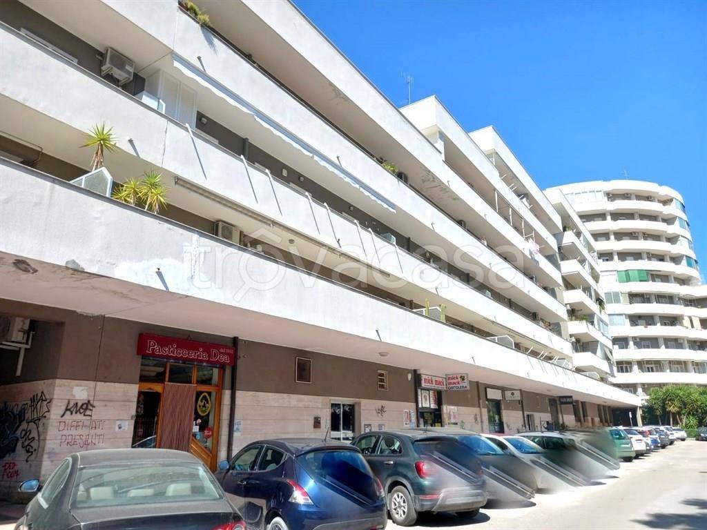 Appartamento in vendita a Bari via antonio lucarelli