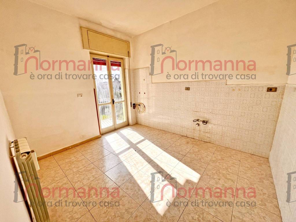 Appartamento in vendita a Capua via Santa Maria Capua Vetere, 53